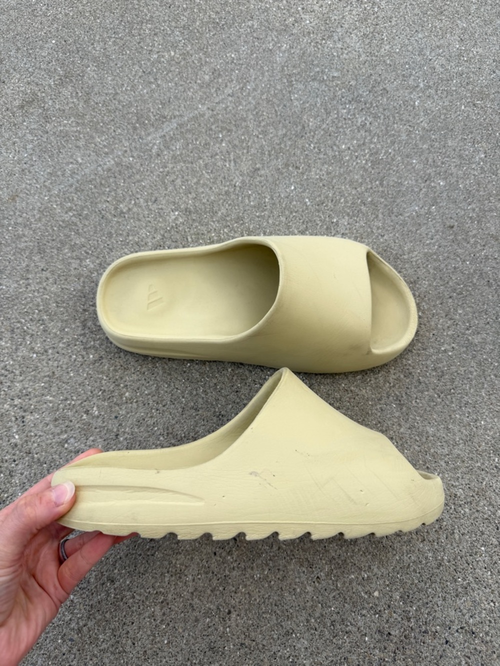 Adidas Yeezy Chunky Slide Sandals 8.5